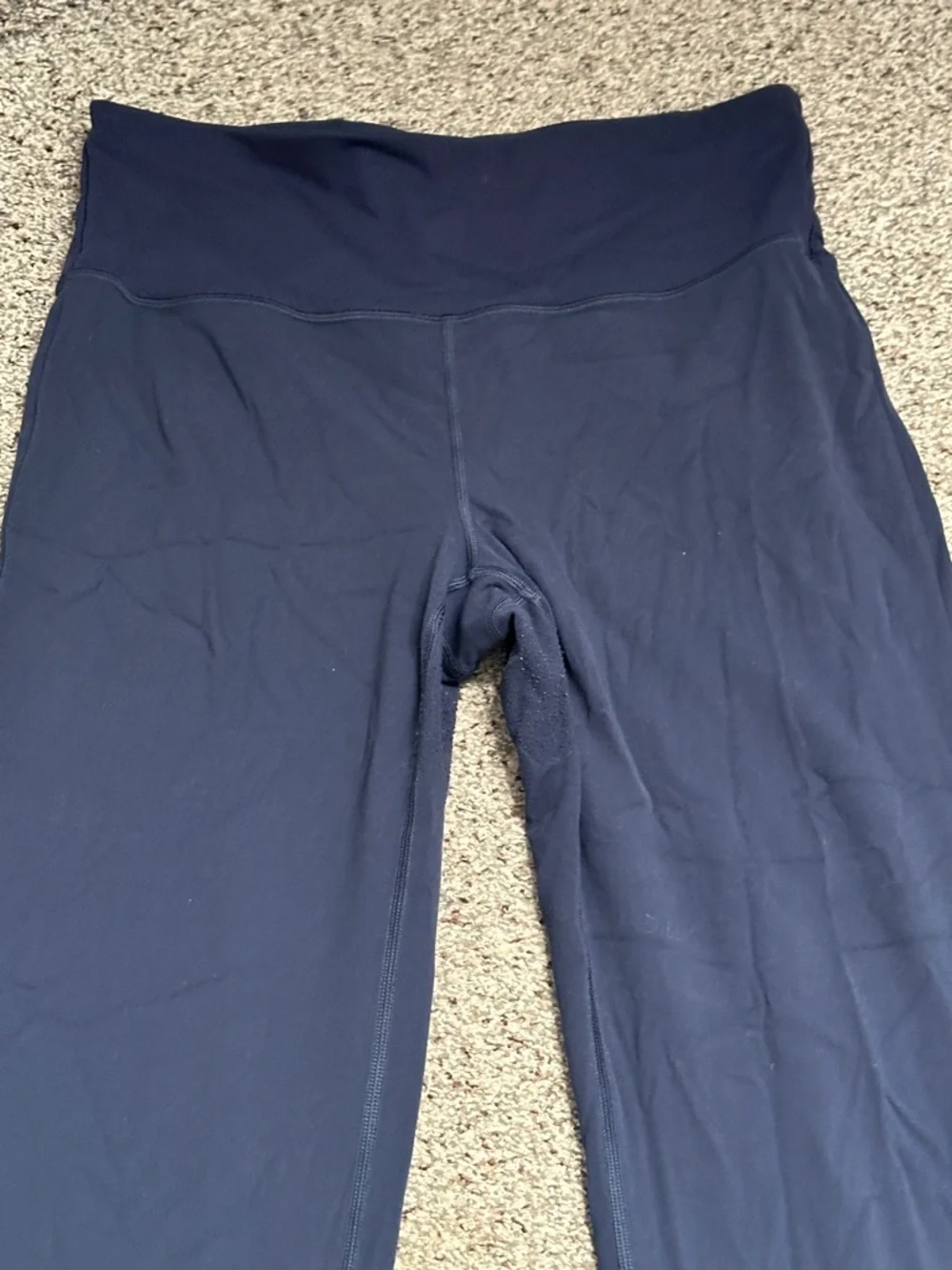 Athleta studio flare Navy  Yoga Pants size L active wear,yoga gym  stretch soft